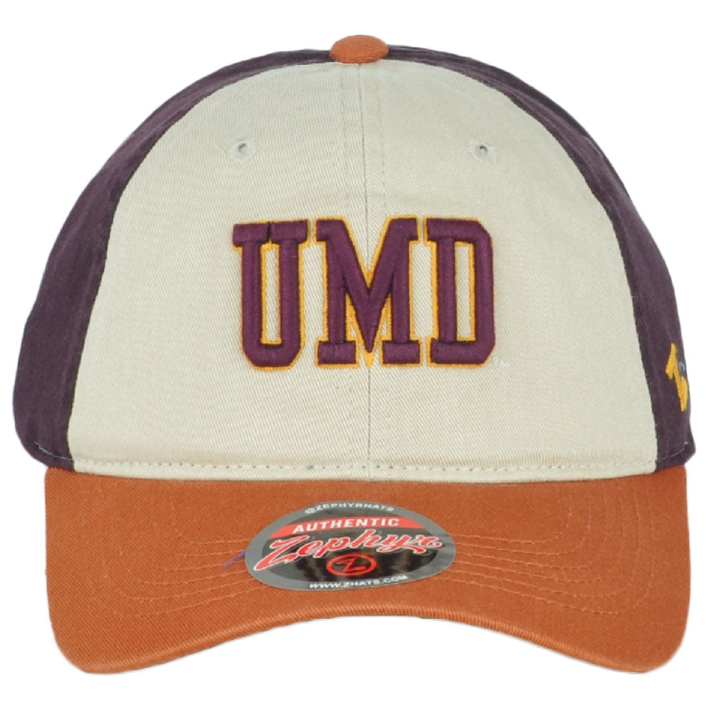 NCAA Zephyr Minnesota-Duluth Bulldogs UMD Adjustable Adult Curved Bill Hat Cap
