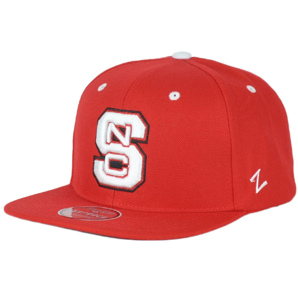 NCAA Zephyr North Carolina State Wolfpack Red Men Adjustable Flat Bill Hat Cap