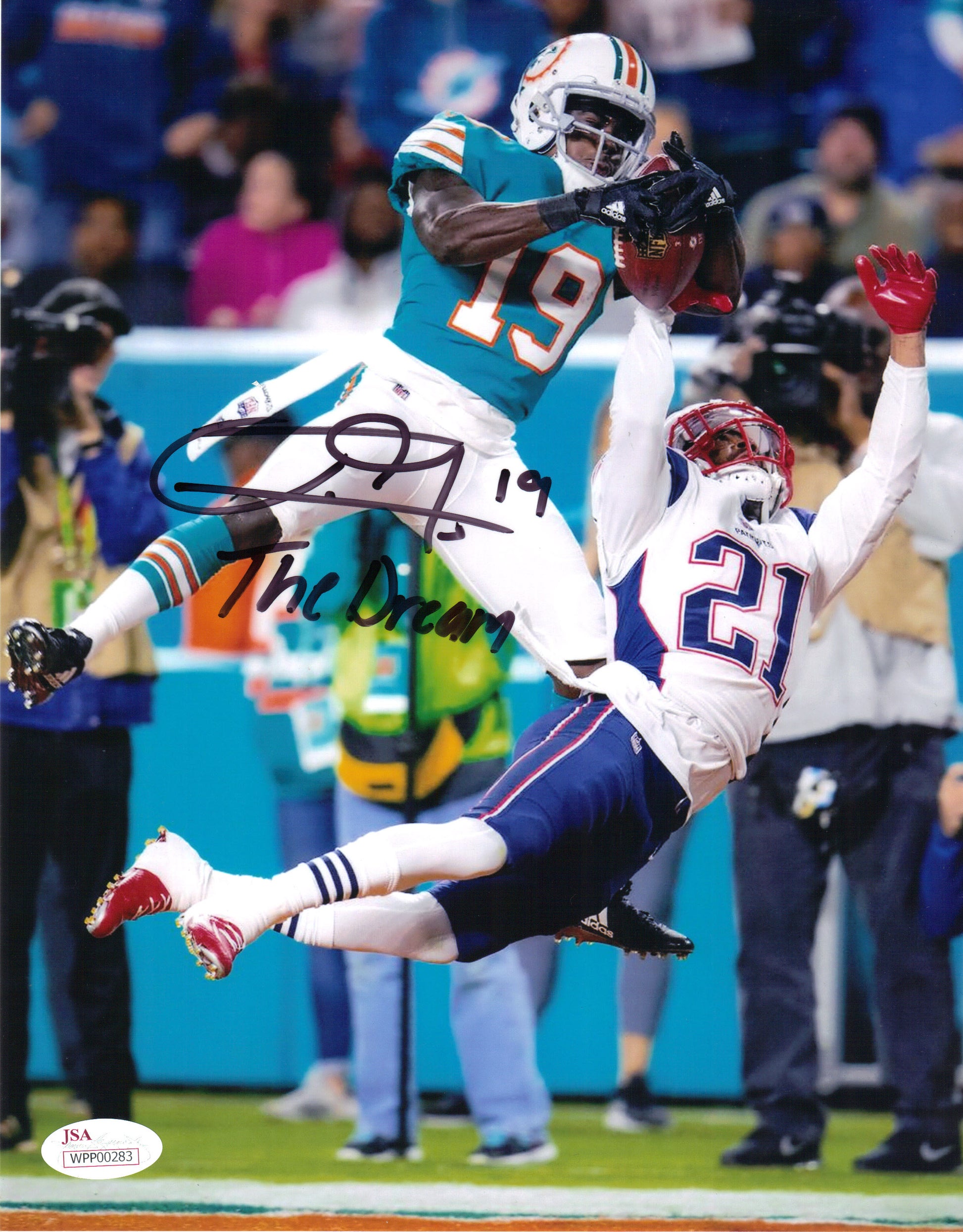 NFL Miami Dolphins Jakeem Grant #19 Autographed Picture 8x10 JSA Certified