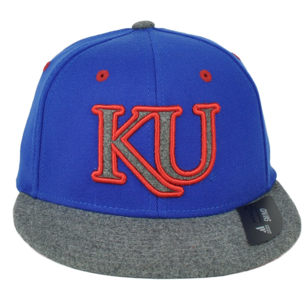 This Adidas hat features a 3D high definition (raised) team logo embroidered on