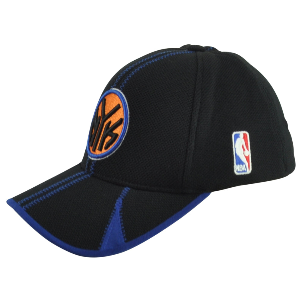 NBA Reebok New York Knicks Flex Fit One Size Adults Curved Bill Black Hat Cap