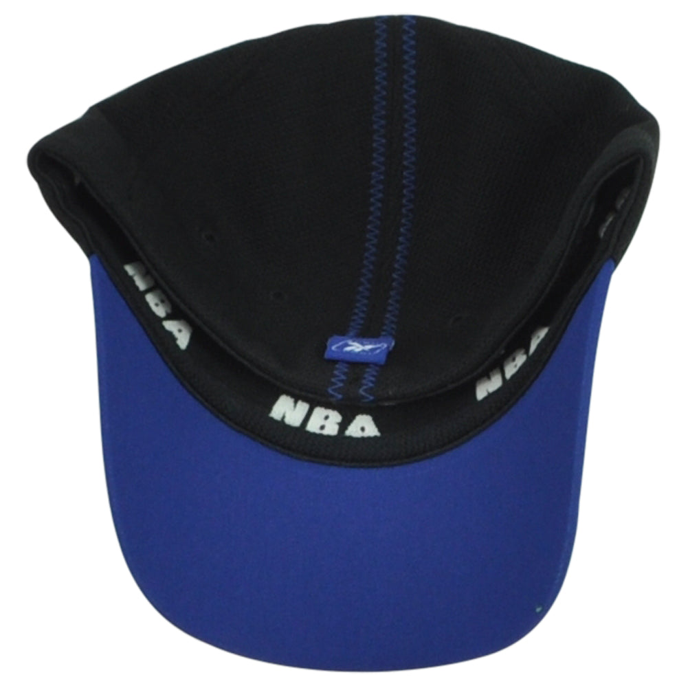 NBA Reebok New York Knicks Flex Fit One Size Adults Curved Bill Black Hat Cap
