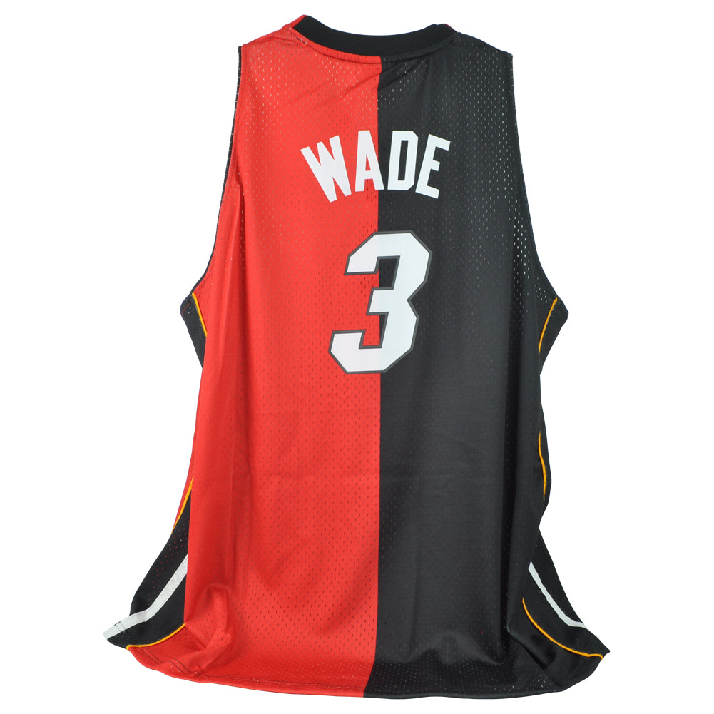 NBA Miami Heat Dwyane Wade #3 2005-06 Swingman Jersey Mitchell Ness