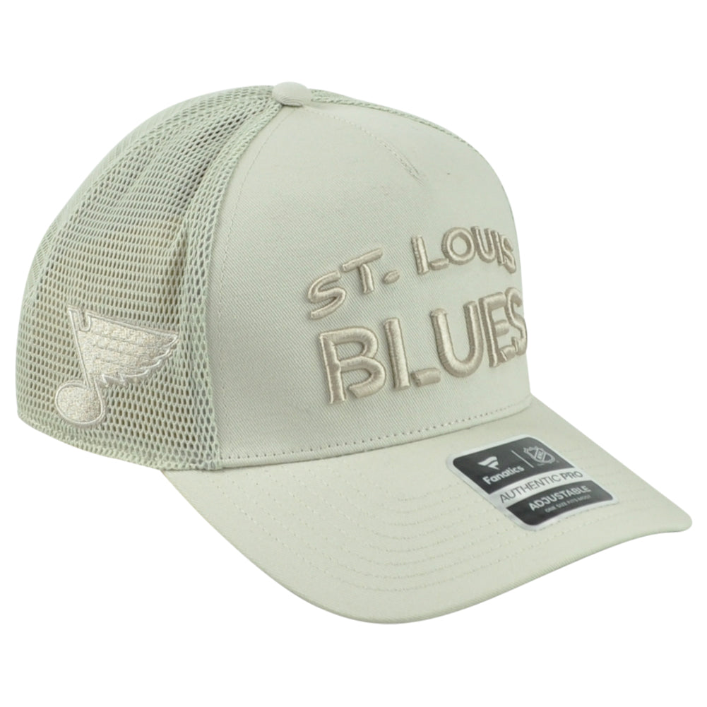 NHL Fanatics Authentic Pro St. Louis Blues Beige Snapback Mesh Trucker Hat Cap
