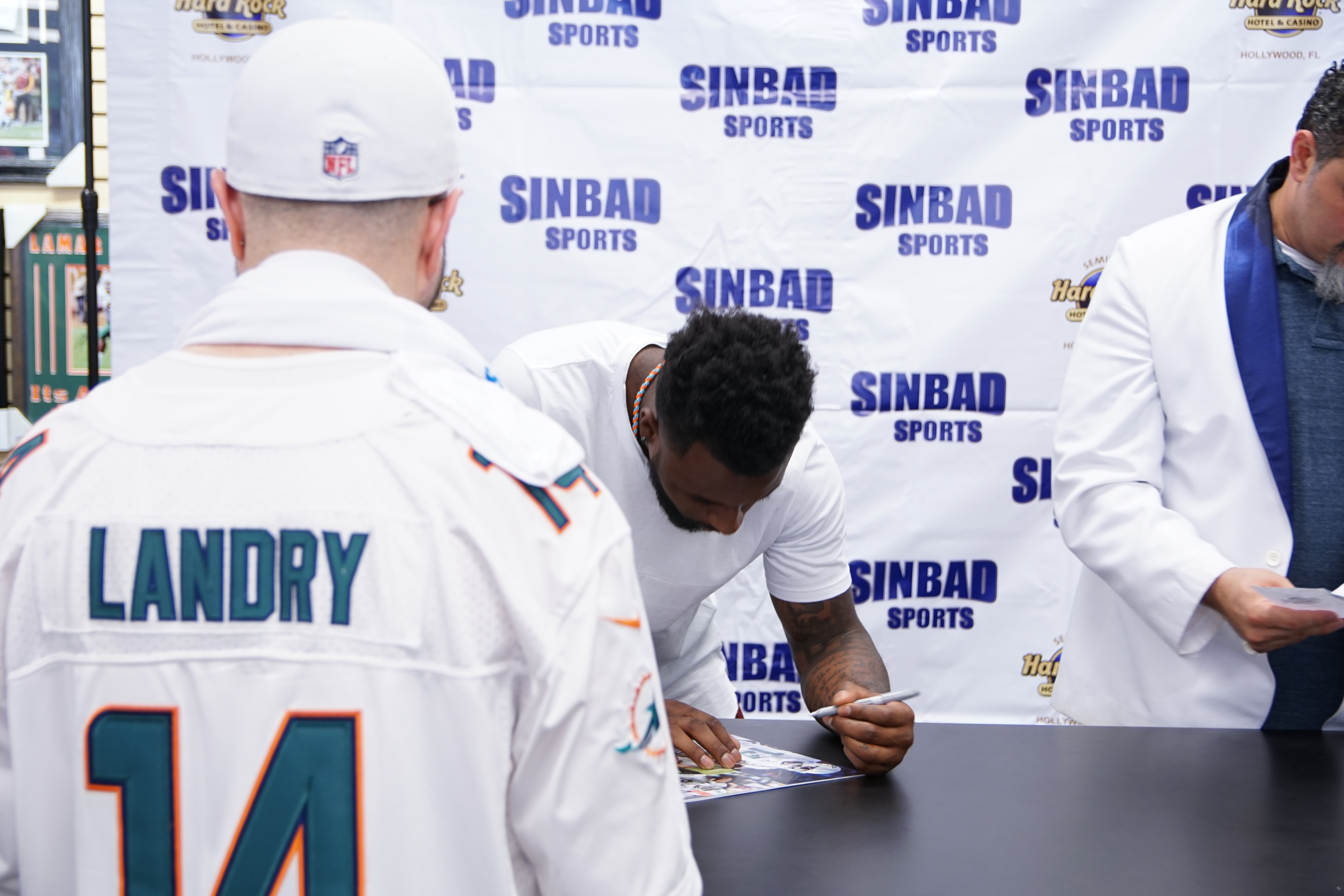 jarvis landry signing/autograph on jersey #14 at sinbad sports