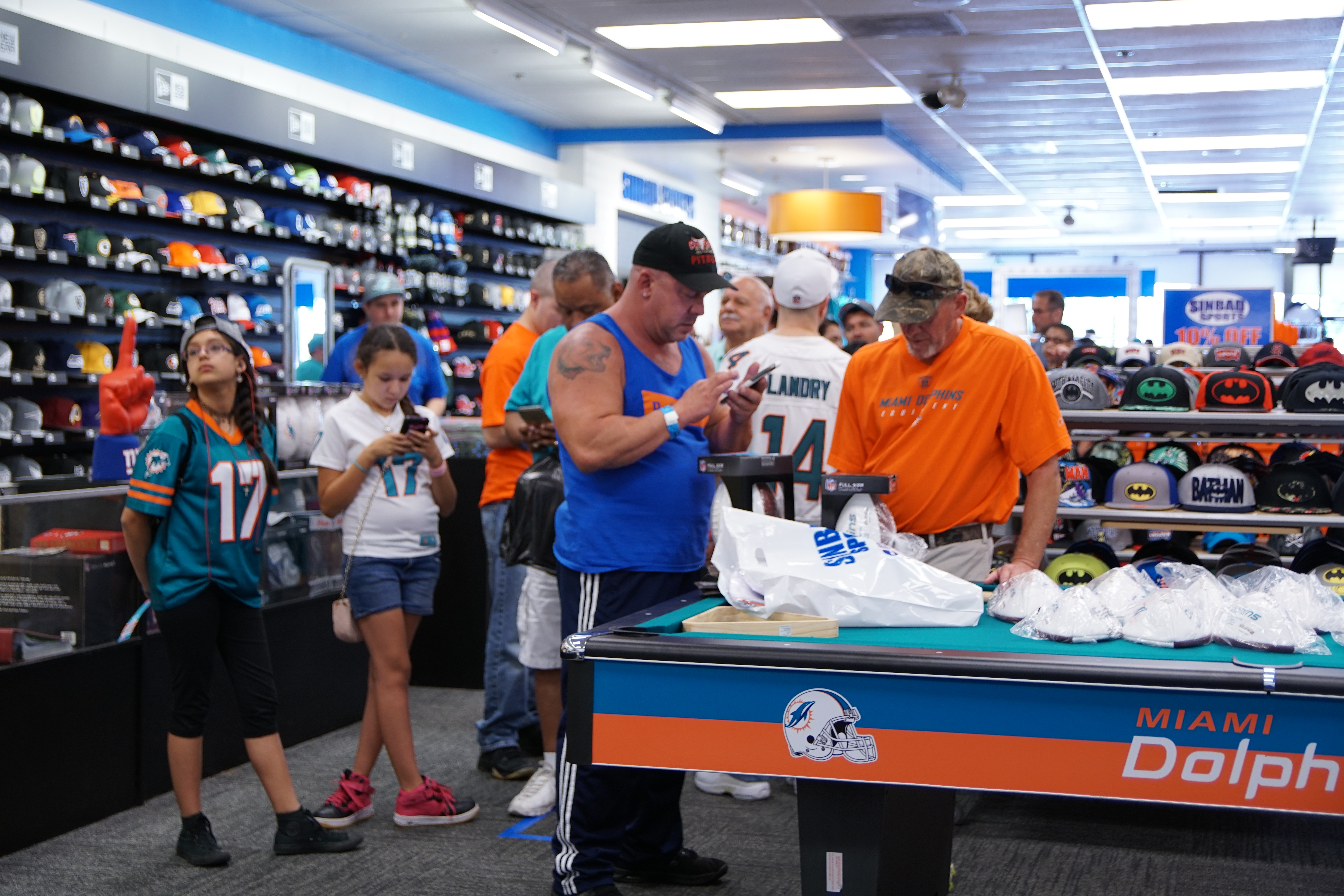 jarvis landry signing/autograph event at sinbad sports gathering fans 