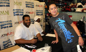 Sinbad sports present Jerome Bettis official signing